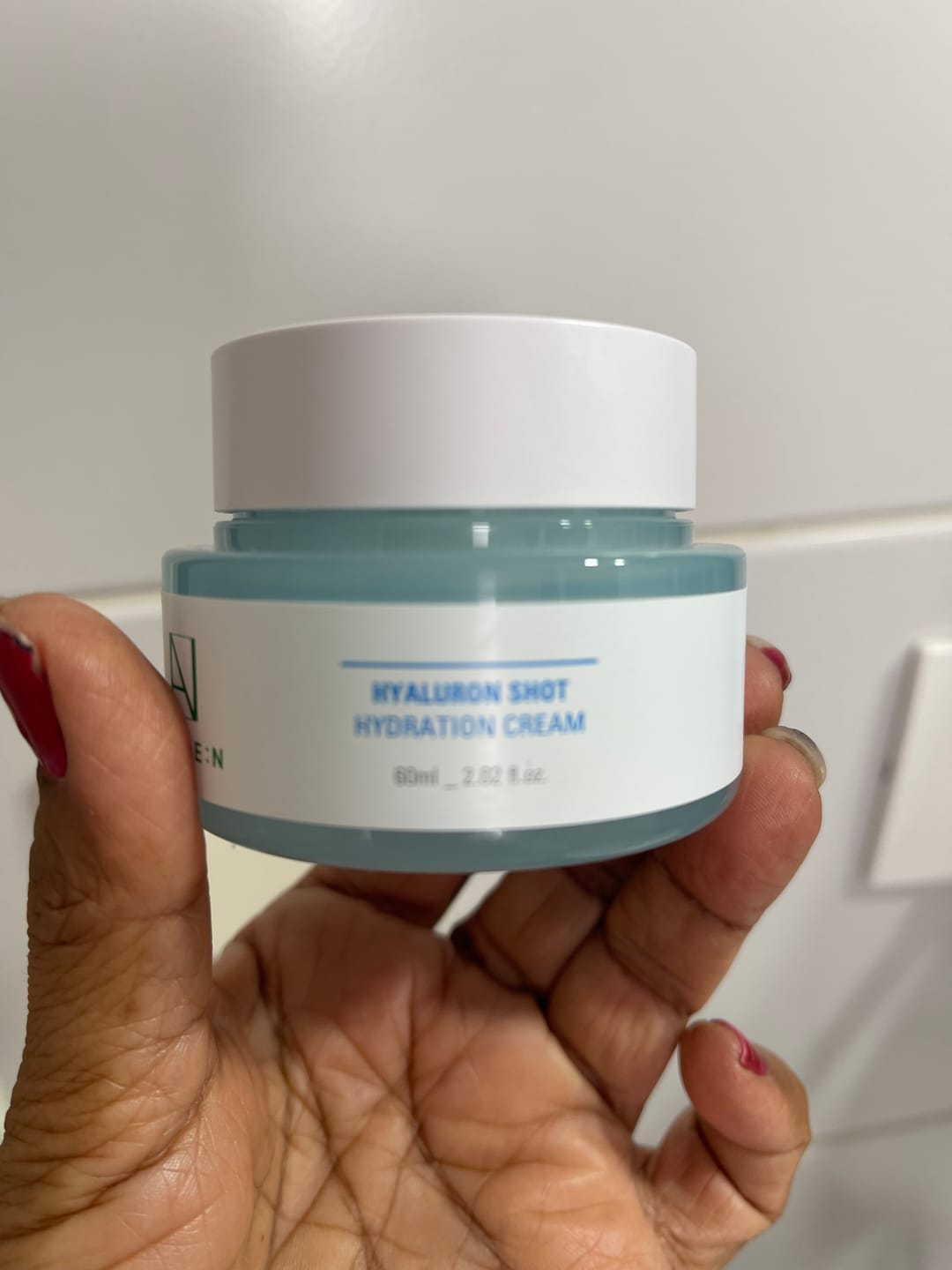 Customer photo review of Crema Facial Hidratante Antiedad AMPLEN Ácido Hialurónico 60ml