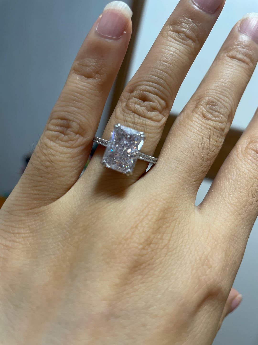 Customer photo review of S925 4.5Ct Radiant Cut Engagement Ring Moissanite/Simulated Diamond Solitaire Stackable Travel Ring For Women