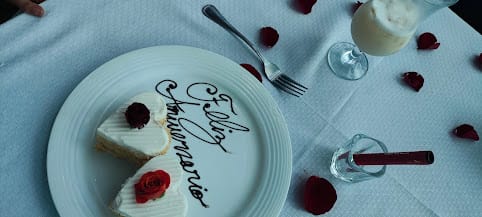 Customer photo review of Cena Romántica