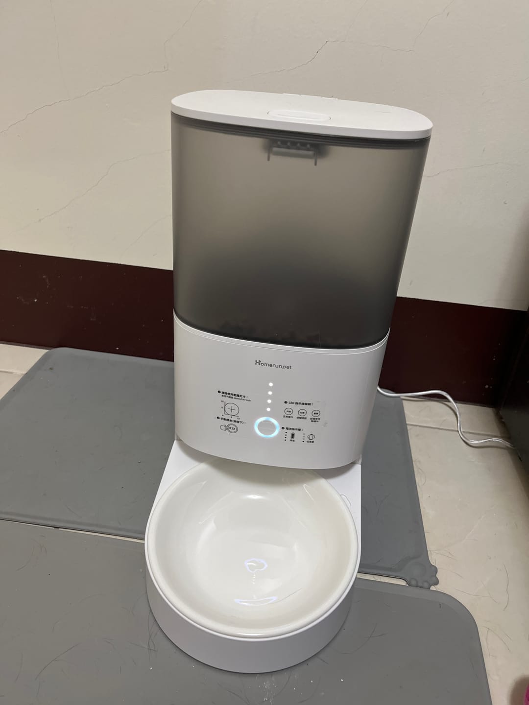 Customer photo review of 霍曼寵物餵食器