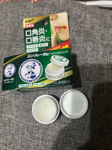 Customer photo review of 曼秀雷敦 小護士 口角炎 藥用護唇膏 8.5g【第3類醫藥品】