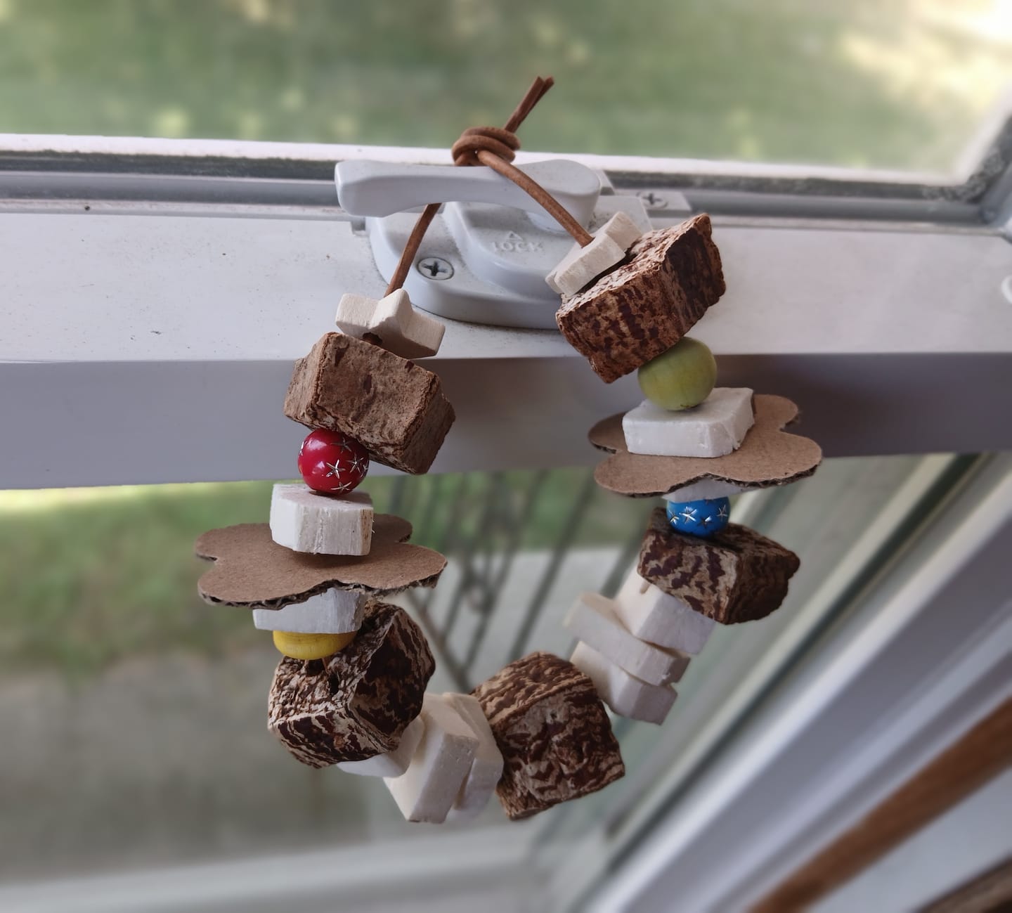 Customer photo review of Mahogany Pod Slices w/Hole - 30 Pack