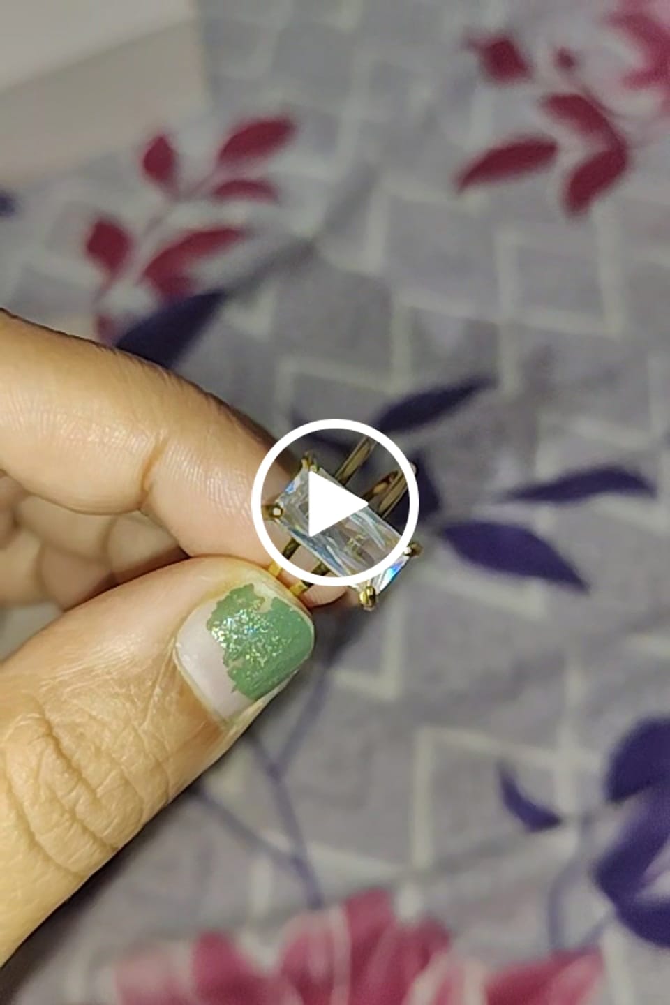 Customer video review of Stacked Zirconia Gold Ring