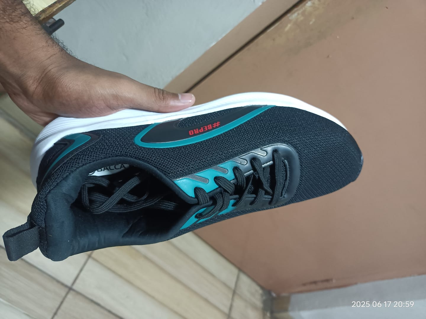 Customer photo review of Bacca Bucci Essential