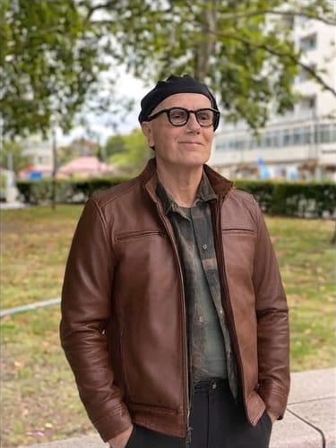 Customer photo review of Dodge Mens Cognac Cafe Racer Leather Jacket