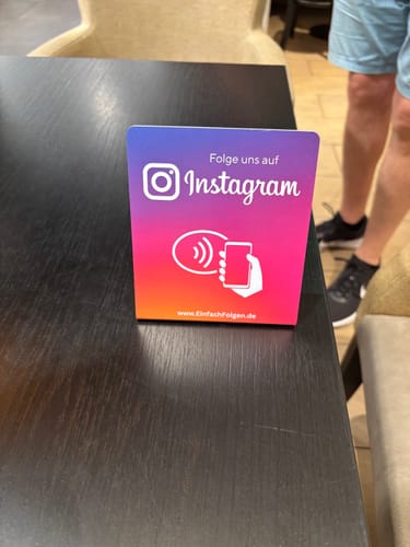 Customer photo review of Instagram Aufsteller