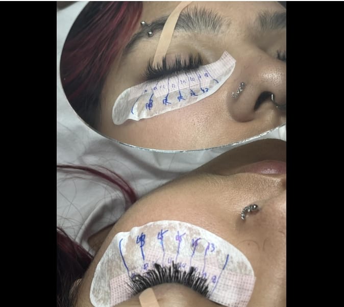 Customer photo review of Cashmere Luxe Lashes 0.05mm