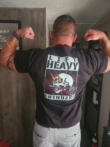 Customer photo review of LIFT OVERSIZED TEE