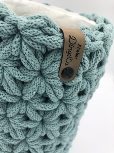 Customer photo review of Personalisierte Labels mit Chicago Screws - Kunstleder-Label mit Schrauben