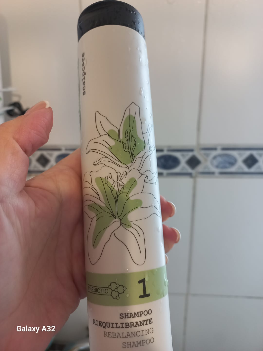 Customer photo review of Shampoo Antigrasa Reequilibrante Primaria Elgon