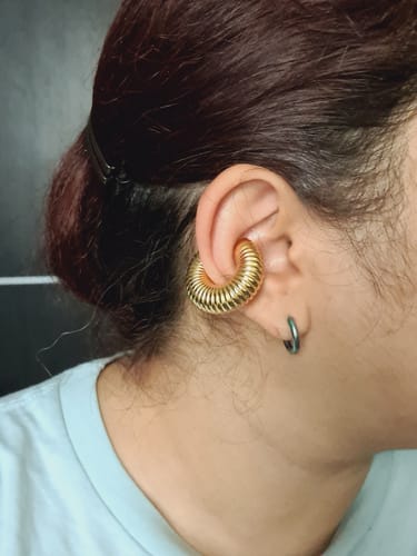 Customer photo review of Chunky Ear Cuff Textures