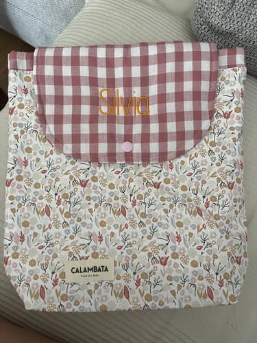 Customer photo review of Mochila infantil Oli