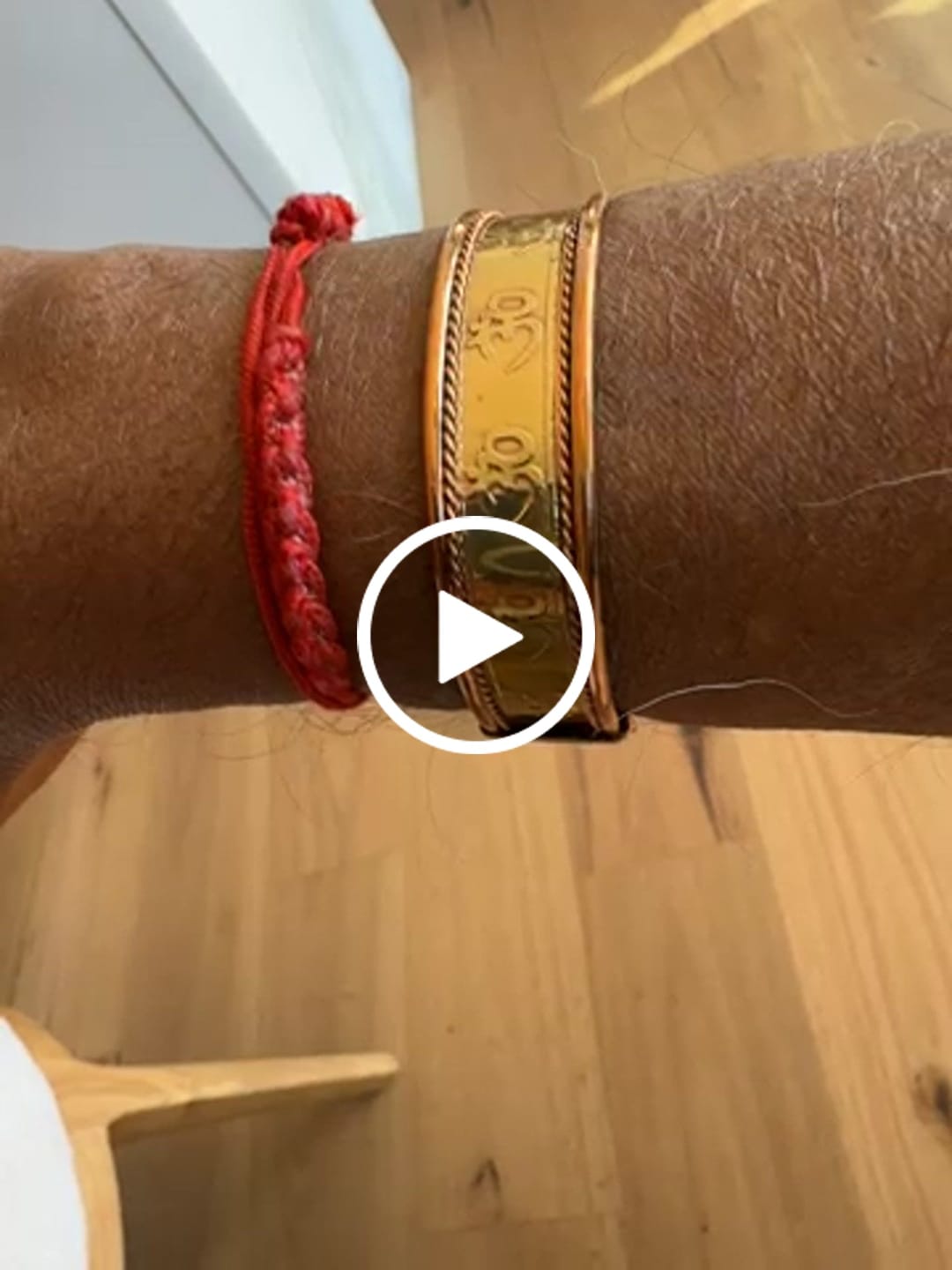 Customer video review of Om / Magnetic / Copper Bracelet
