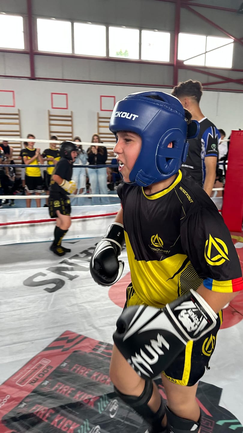 Customer photo review of Casca Kickbox Knockout Competition