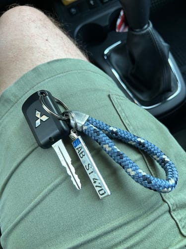 Customer photo review of Kennzeichen Schlüsselanhänger Mini Nummernschild Metall