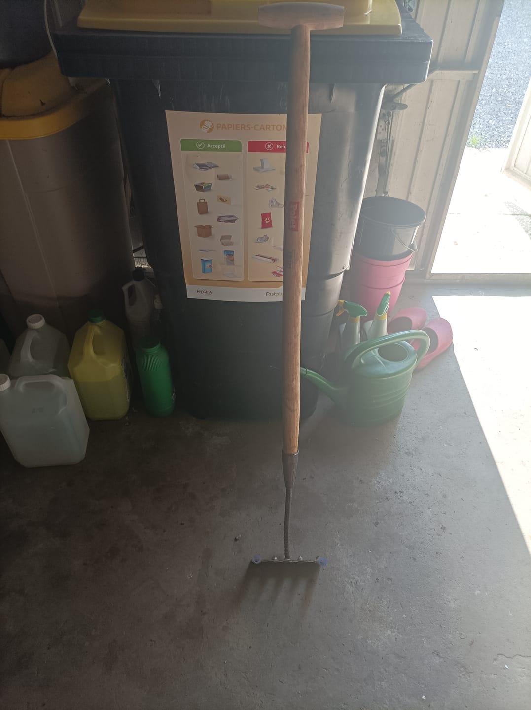 Customer photo review of Râteau Désherbant Ultra-Efficace Renforcé
