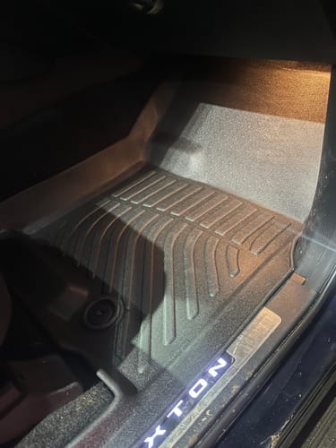 Customer photo review of Pisos Calce Perfecto SsangYong Rexton años 2019 al 2025