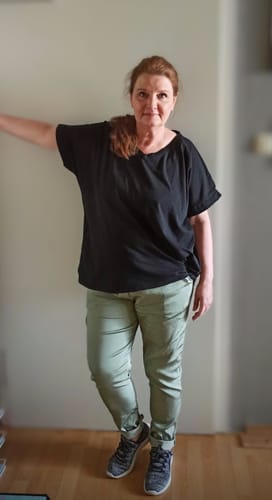 Customer photo review of MIRA Plus Size T-Shirt - verschiedene Farben