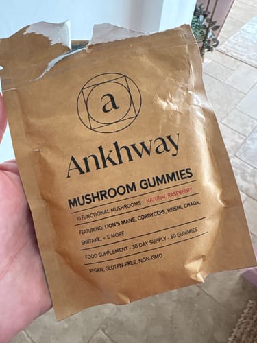 Customer photo review of Mushroom Gummies