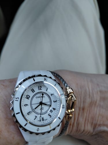 Customer photo review of J12 Date Quartz White Ceramic Black Numerals White Dial