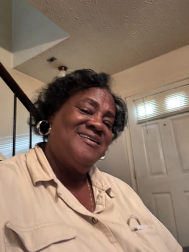 Customer photo review of VIRAL "EXTREME STRENGTH" Hair Growth Serum -