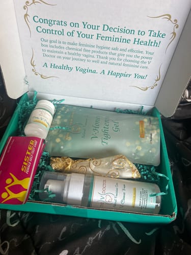 Customer photo review of THE TREASURE BOX COMBO "I Want It All” - All Natural feminine products