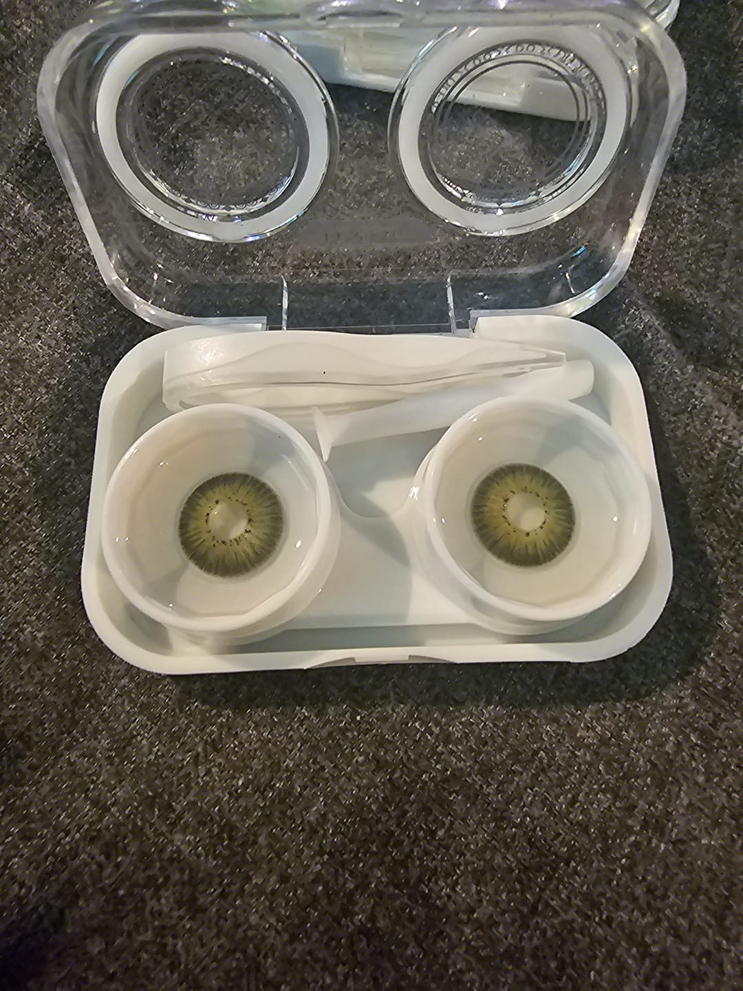Customer photo review of Amazonia Green Prescription Coloured Contact Lenses
