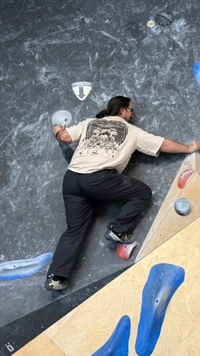 Customer photo review of UPPER ONE OVERSIZED TEE