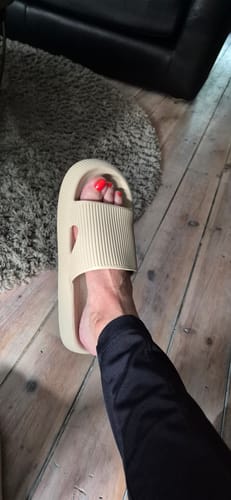undefined review of HappyFlops image 1 out of 1