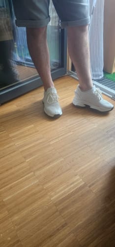 Customer photo review of ELEVATESHOES SNEAKER-SOCKEN