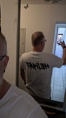 Customer photo review of Shirt - Heimatliebe - White