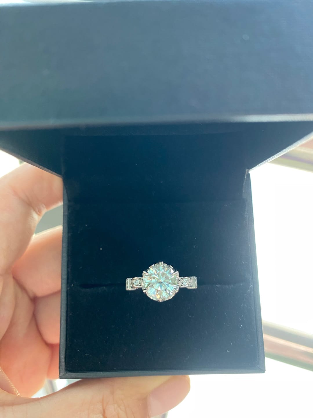 Customer photo review of S925 Moissanite 1.0~2.0 Carat Engagement Ring Promise Ring For Women