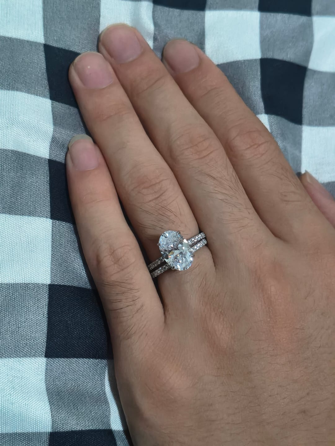 Customer photo review of S925 4.0 Carat Oval Cut Wedding Ring Set With Hidden Halo Promise Ring Classic Half Wedding Band