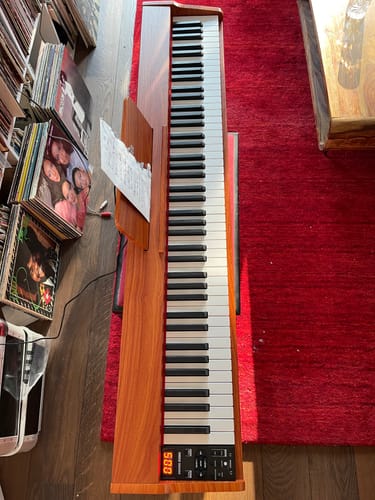 Customer photo review of Donner DEP-1S Digitalpiano Halbgewichtete E-Piano Tastatur im Holzstil