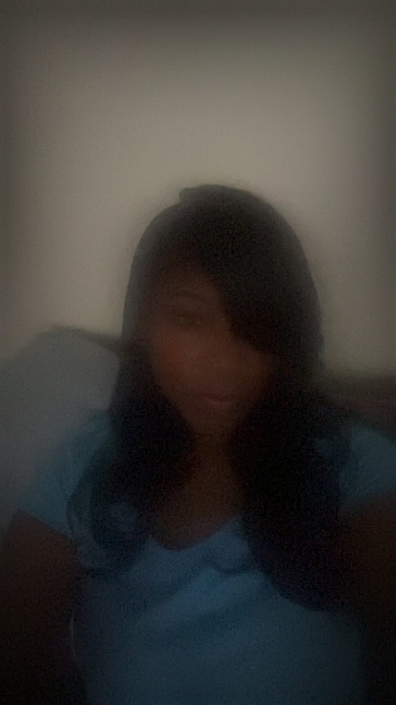 Customer photo review of Shake N Go Equal Curtain Bang HD Lace Wig - MAVEN
