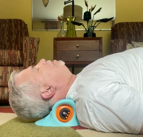 Abigail — Neck massager customer photo