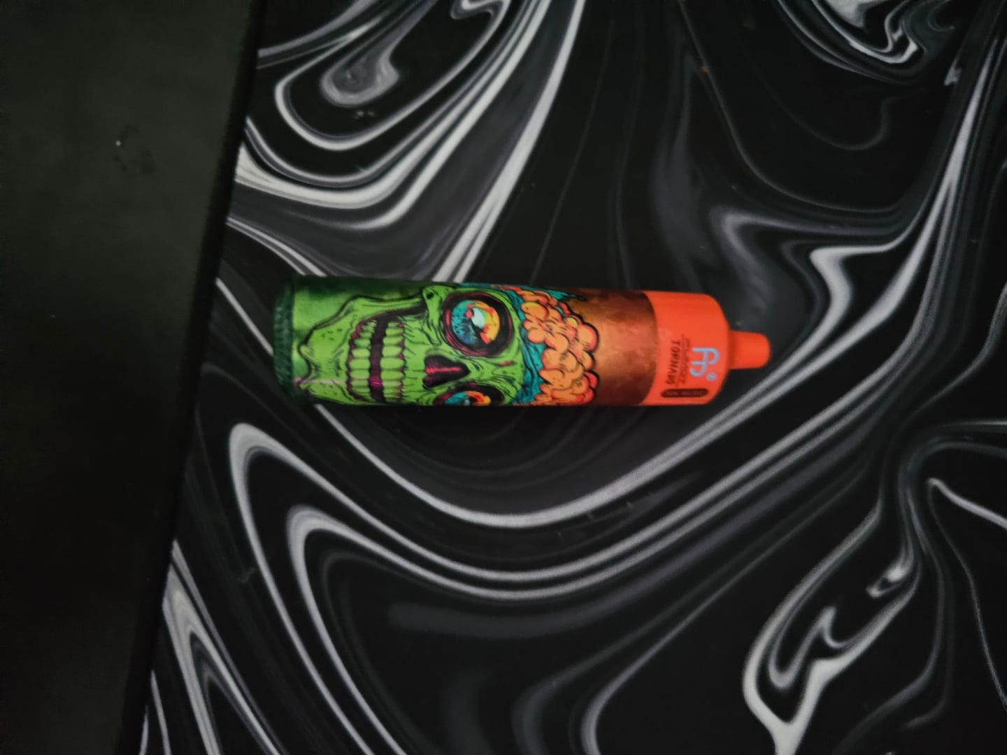 Customer photo review of RandM Tornado 30000