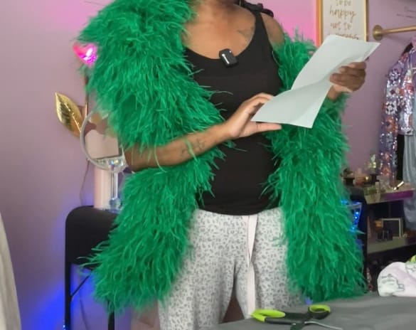 Customer photo review of Ostrich Feather Boa - 12Ply