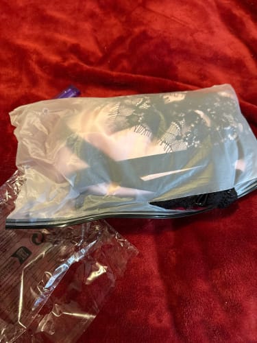 Customer photo review of 2025 Summer 2 Pcs Women's New Sexy Lace See-Through Pajamas Black Pink Cute Clothes Comfortable Breathable Suspender Shorts Set