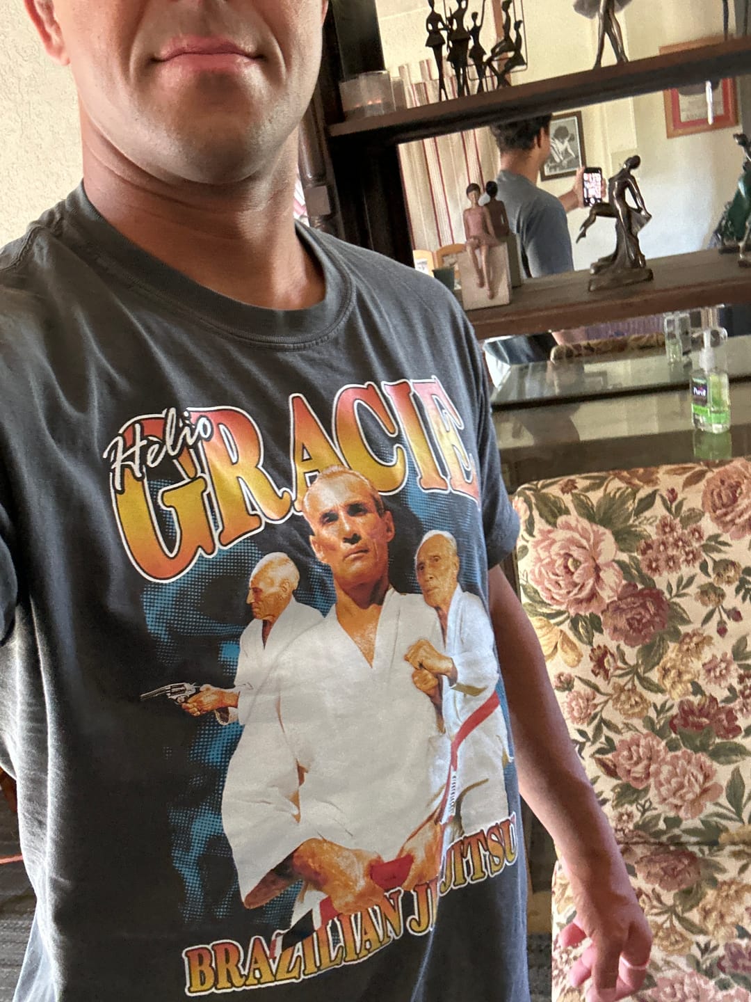 Customer photo review of Helio Gracie Rap - Heavyweight T-Shirt