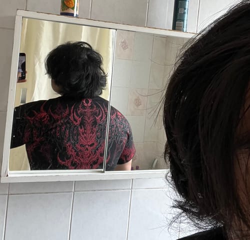 Customer photo review of Bloodraven Oversized T-shirt [INFERNO]
