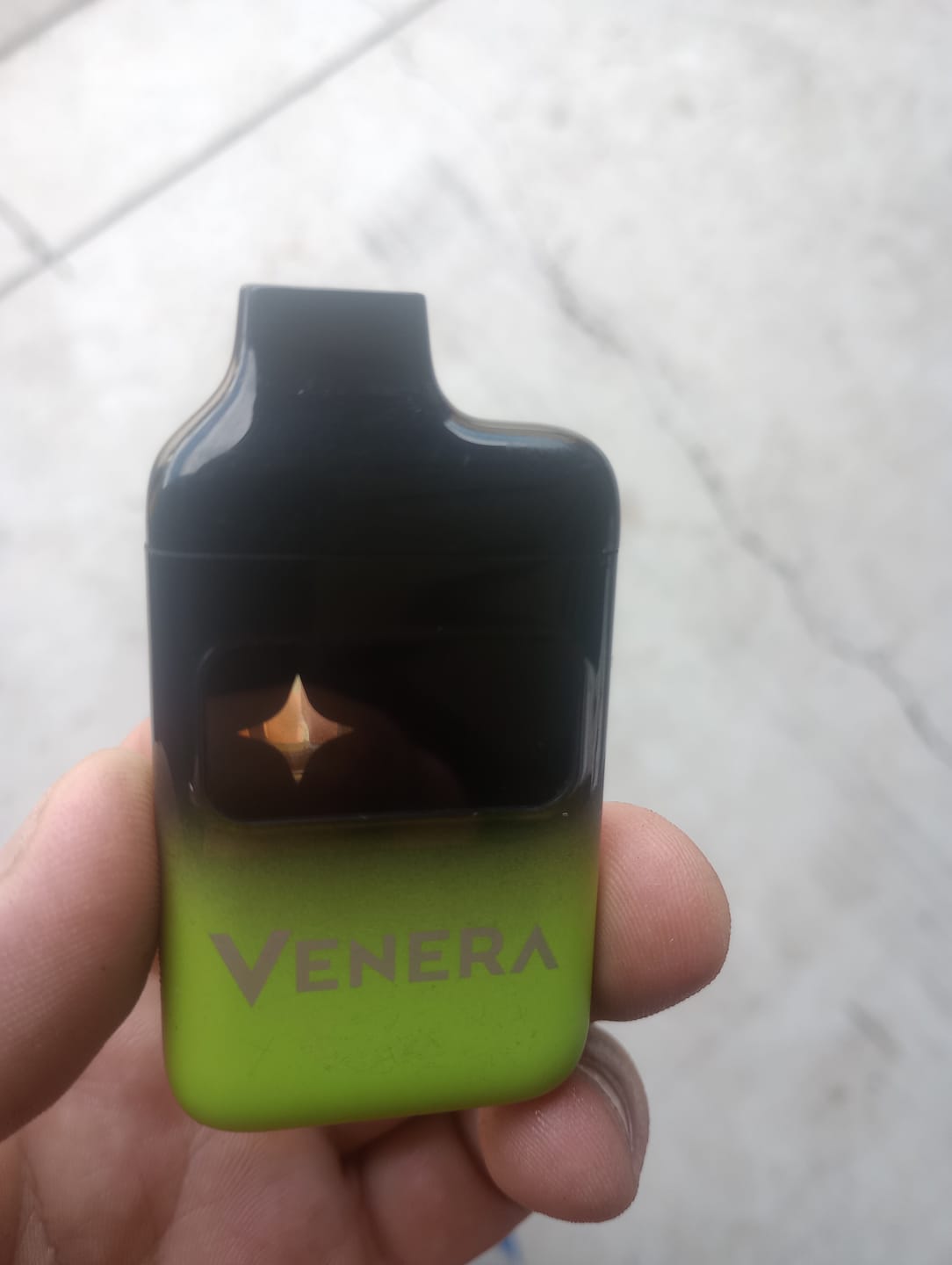 Customer photo review of Galactic Key Lime 2G Disposable Vape Pen (Hybrid)