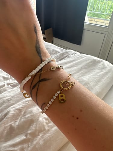 Customer photo review of Tennis Letter Armband | 18K vergoldet