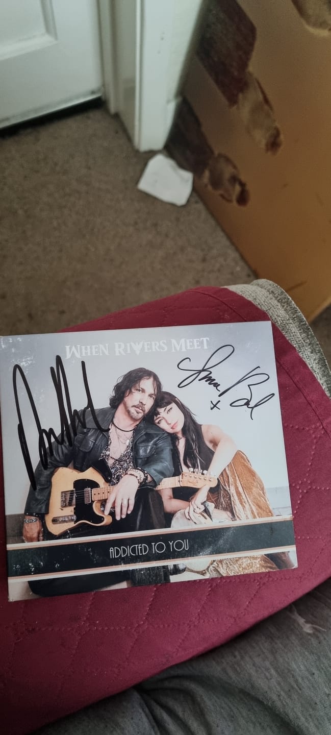 Customer photo review of ADDICTED TO YOU ~ SIGNED CD