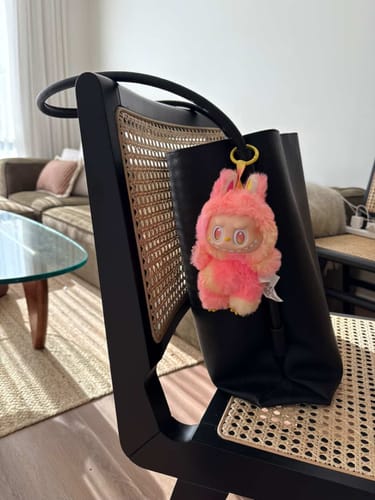 Customer photo review of Pop Mart Labubu The Monsters Big into Energy Series Vinyl Plush Pendant Single Blind Box