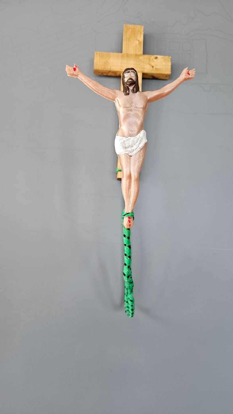 Customer photo review of 6.7x5.6x0.6" Jesus Corpus Silicone Mold