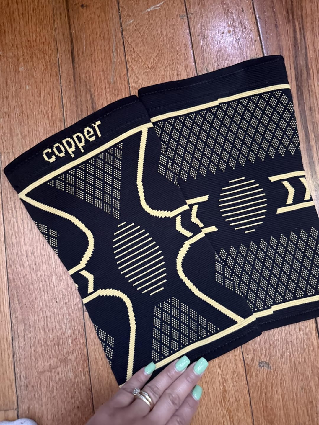 Customer photo review of WeRelieve™ Copper Knee Compression Sleeve
