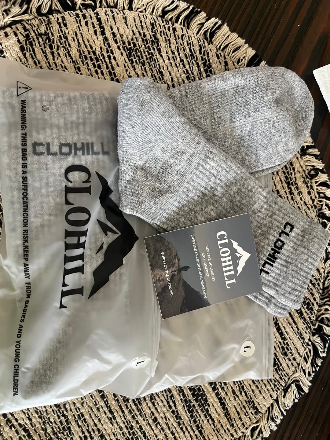 Customer photo review of Crew Socks 4 Pack