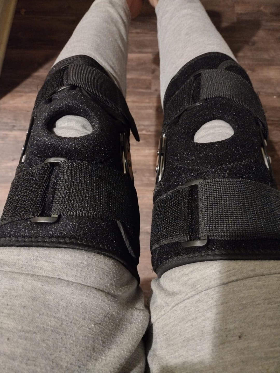 Customer photo review of WeRelieve™ Orthopedic Knee Pad