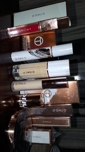 Customer photo review of O.TWO.O GLOW COLOR BOUNCE MOUSSE BLUSH